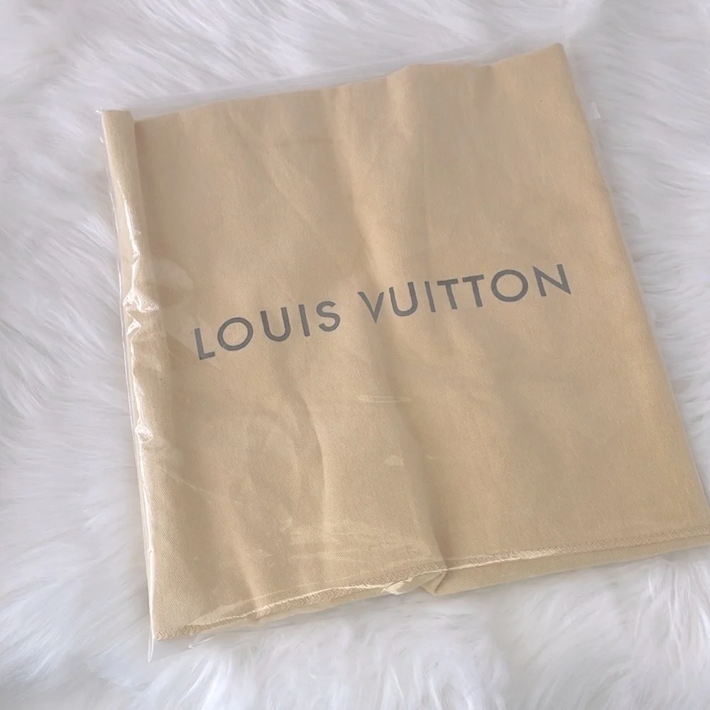 Louis Vuitton Fold over Dust‎ Bag